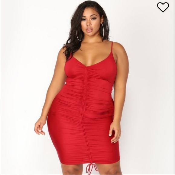 Fashion Nova Dresses & Skirts - Ruched Dress 2X